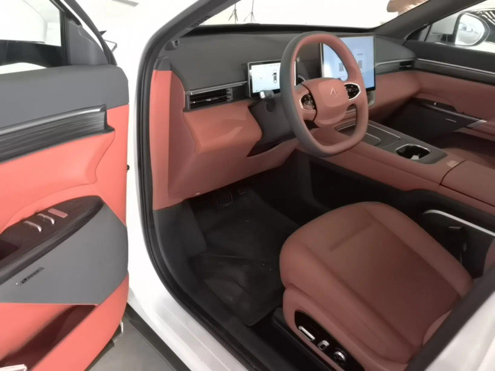 Dongfeng eπ eπ008 2024 636Max All-Electric Version 6 Seats — миниатюра 18