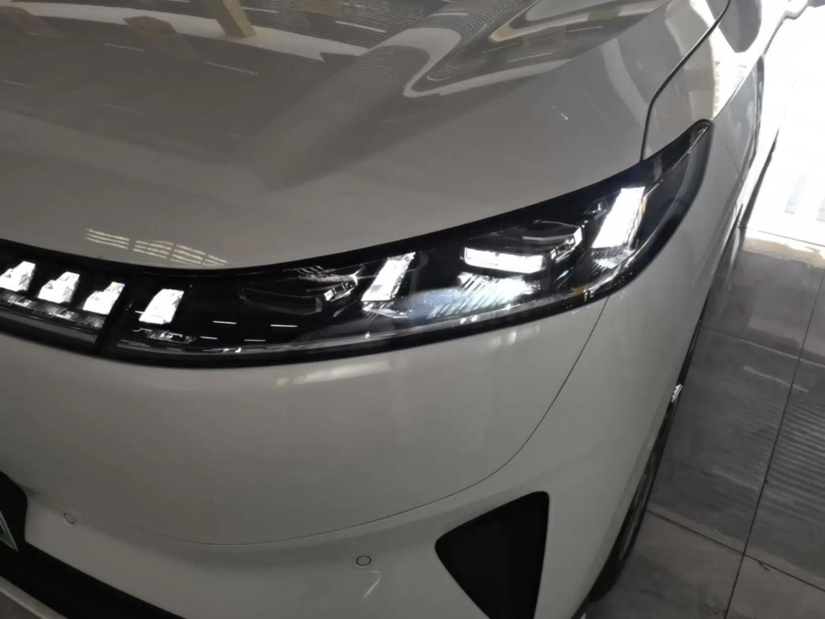 Dongfeng eπ eπ008 2024 636Max All-Electric Version 6 Seats — миниатюра 5
