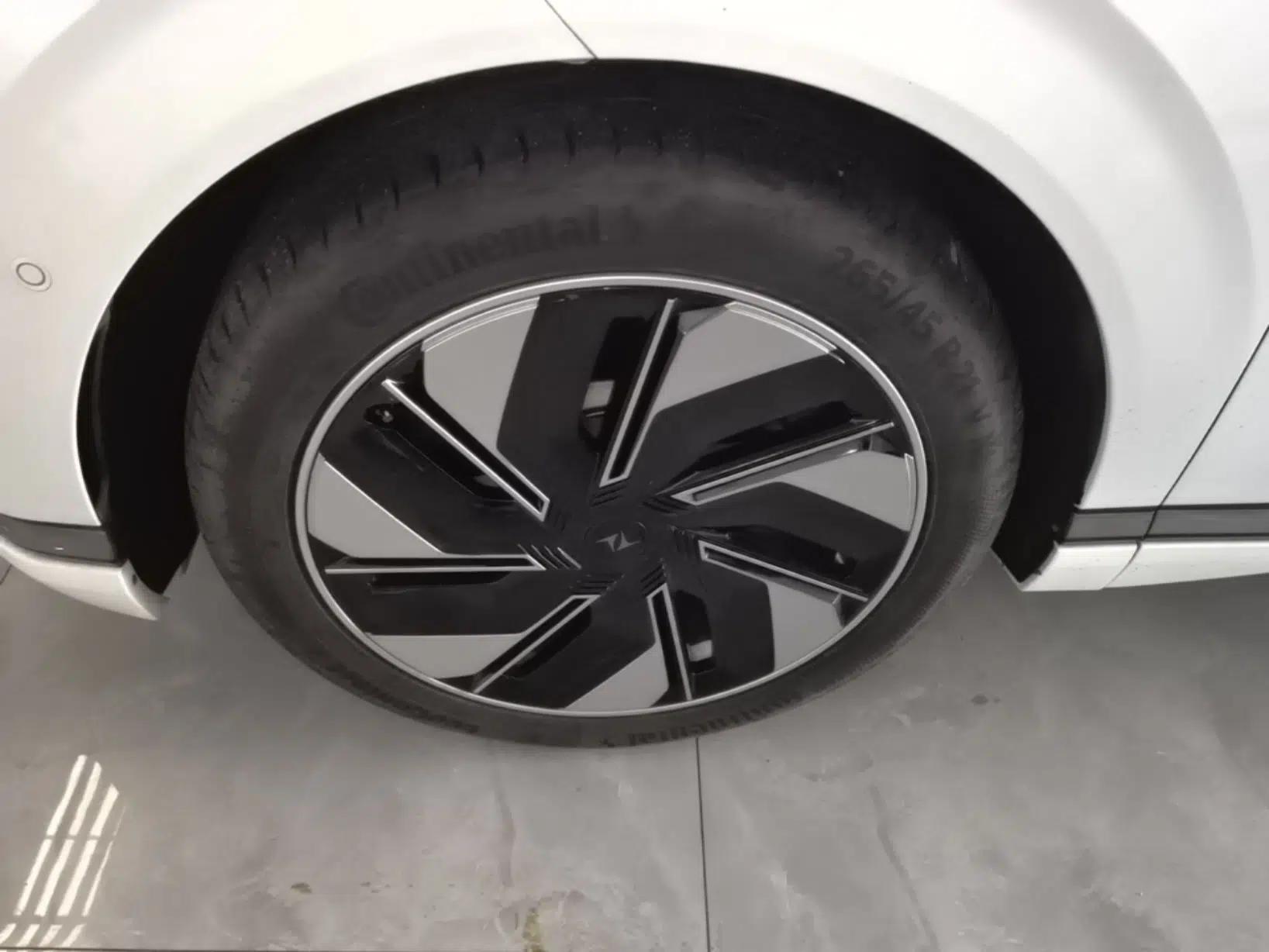 Dongfeng eπ eπ008 2024 636Max All-Electric Version 6 Seats — миниатюра 9