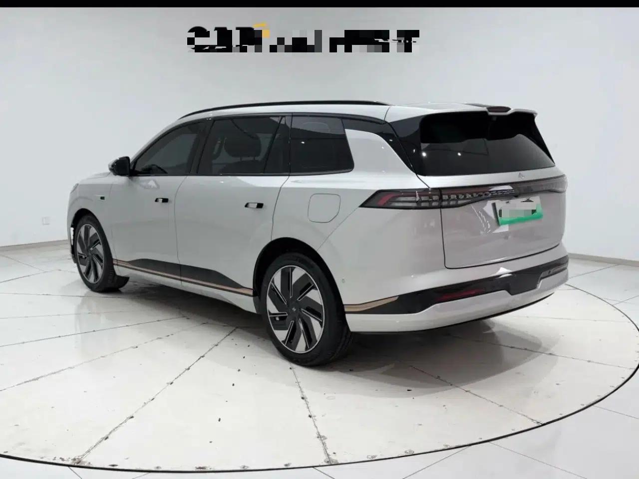 Dongfeng eπ eπ008 2024 210Max Range-Extended Version 6 Seats — миниатюра 4