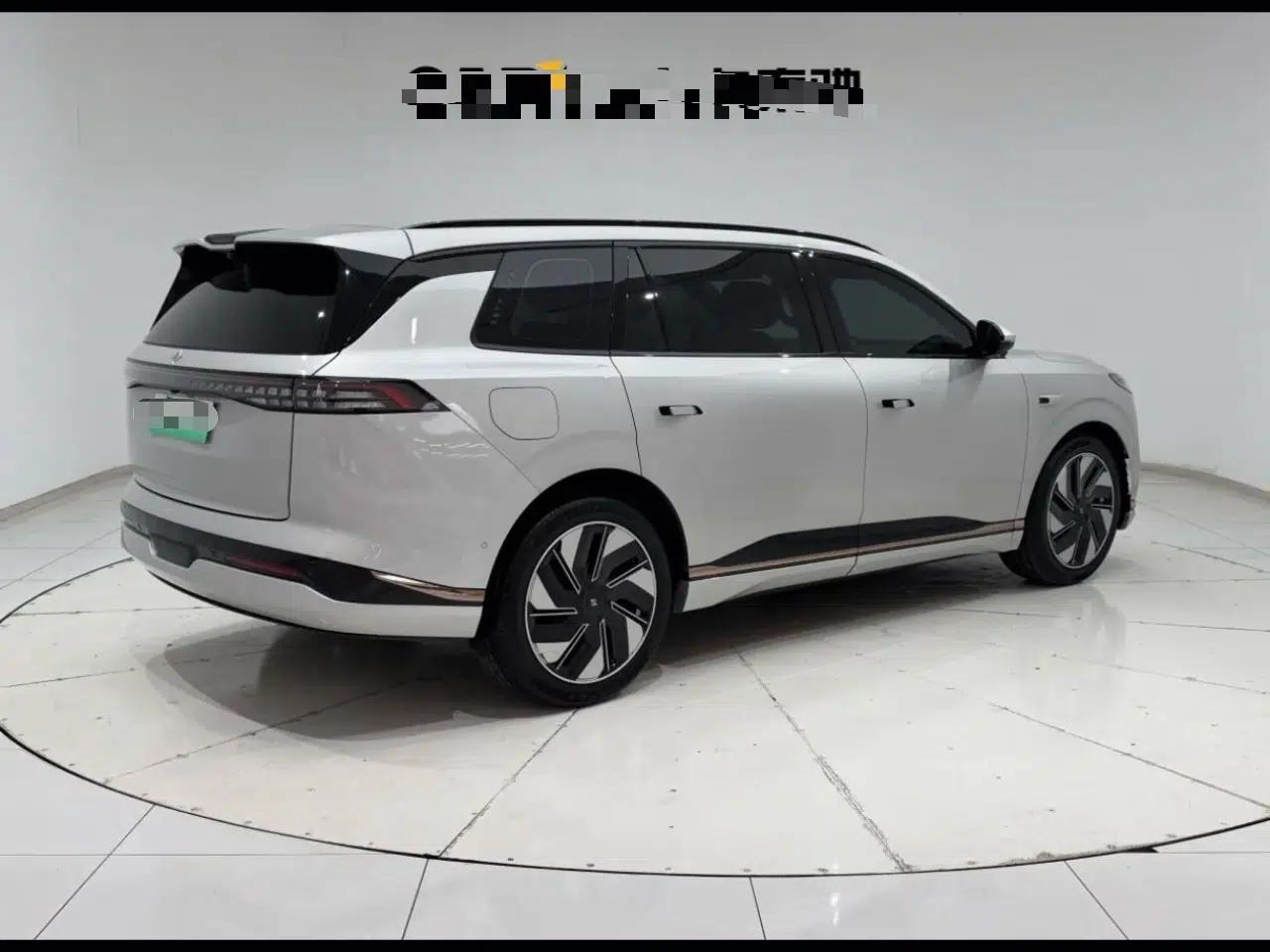 Dongfeng eπ eπ008 2024 210Max Range-Extended Version 6 Seats — миниатюра 6