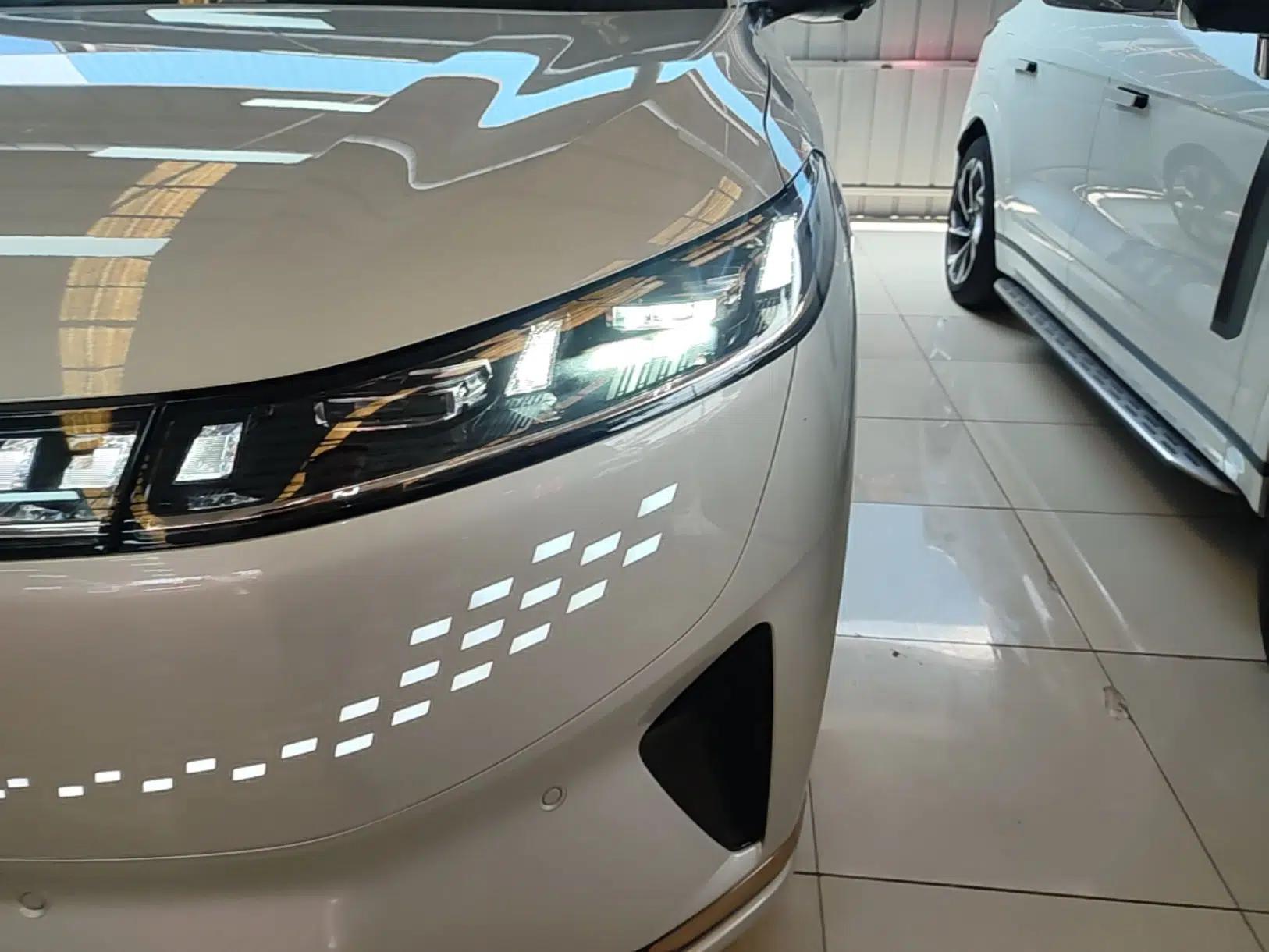 Dongfeng eπ eπ008 2024 210Max Range-Extended Version 6 Seats — миниатюра 9