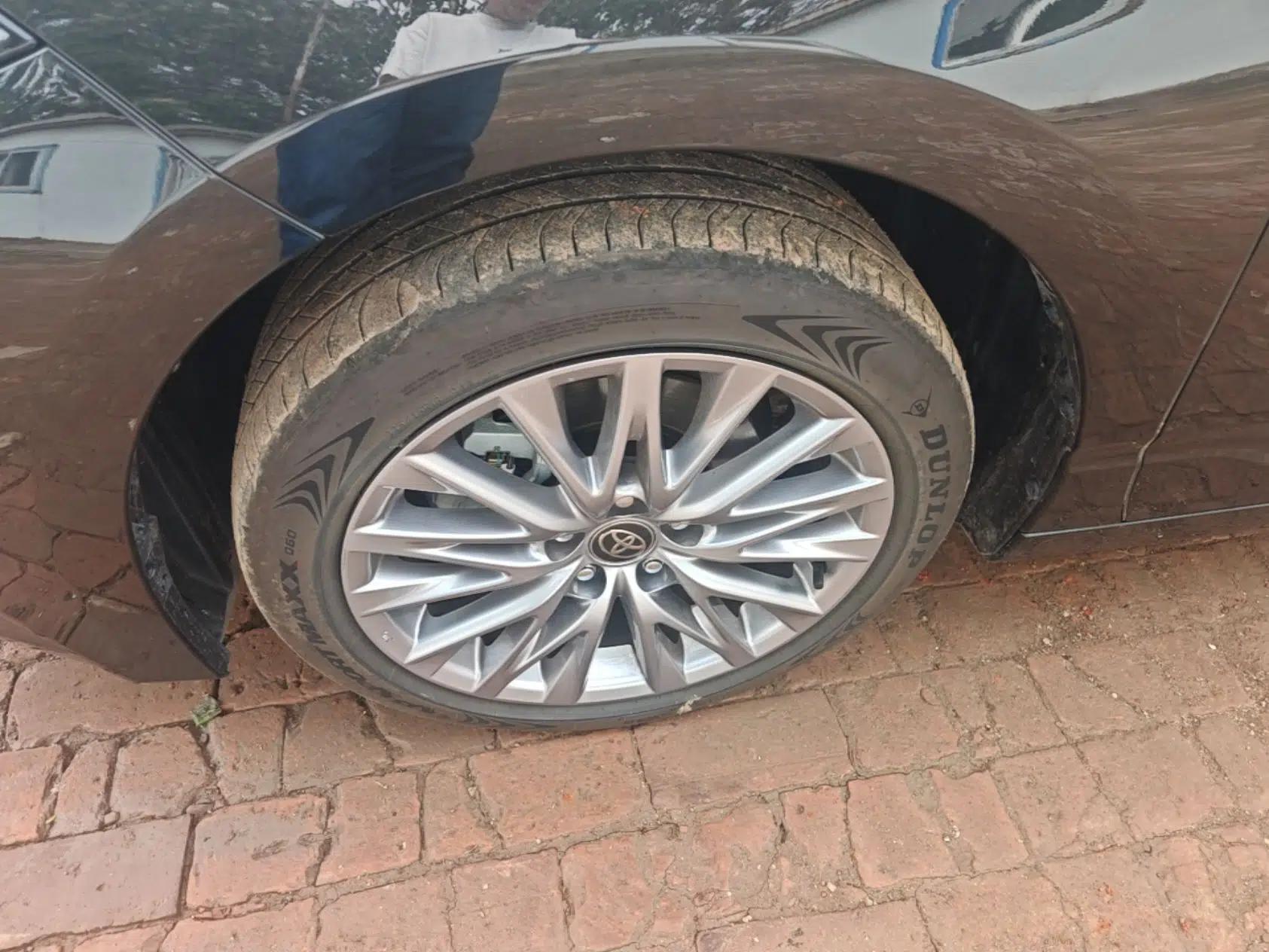 Toyota Avalon 2024 2.0L Luxury Edition — миниатюра 8
