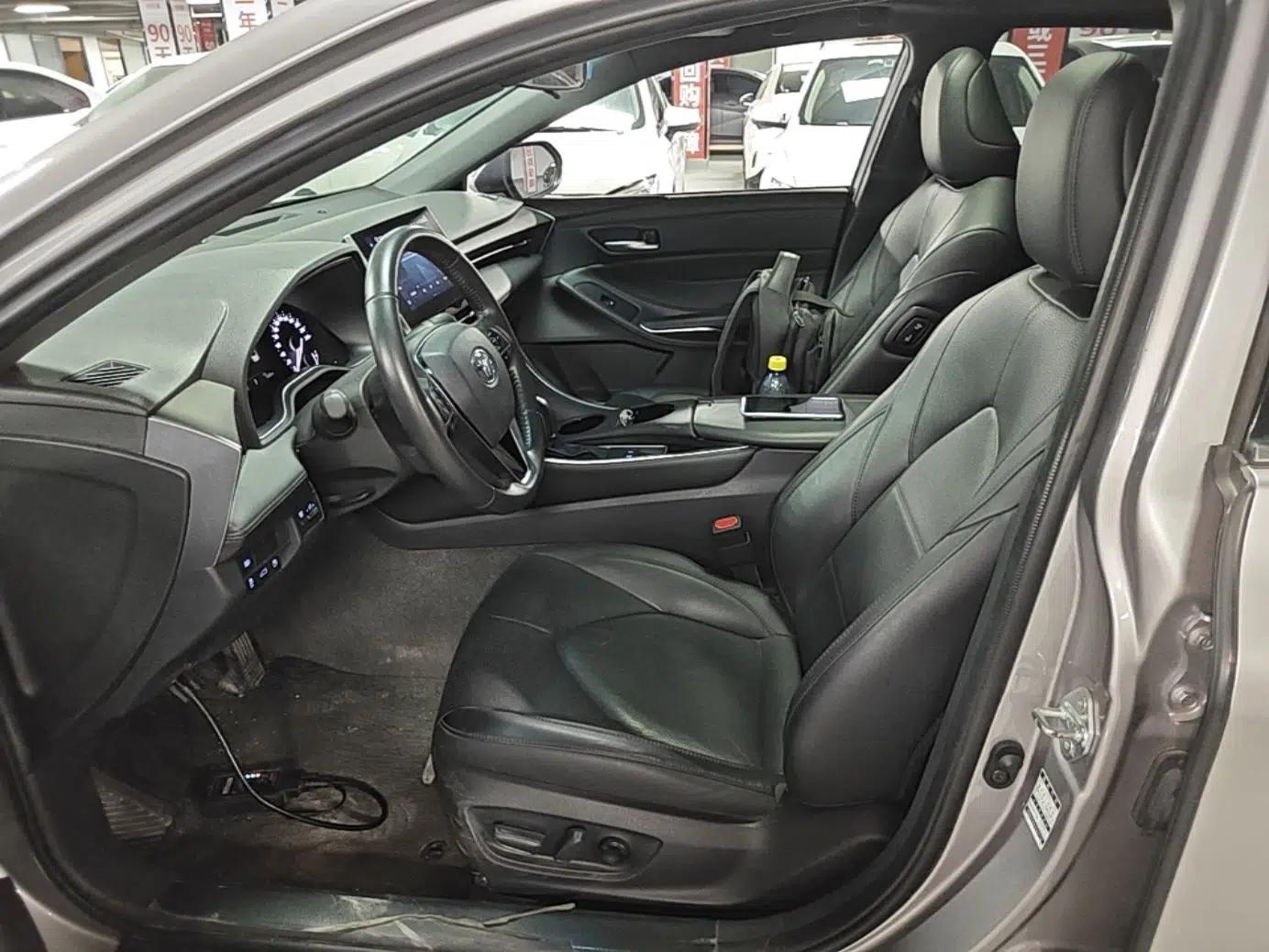 Toyota Avalon 2023 2.0L Luxury Edition — миниатюра 18