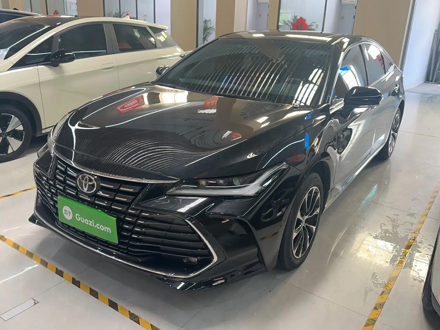 Toyota Avalon 2022 2.0L Luxury Edition — миниатюра 2