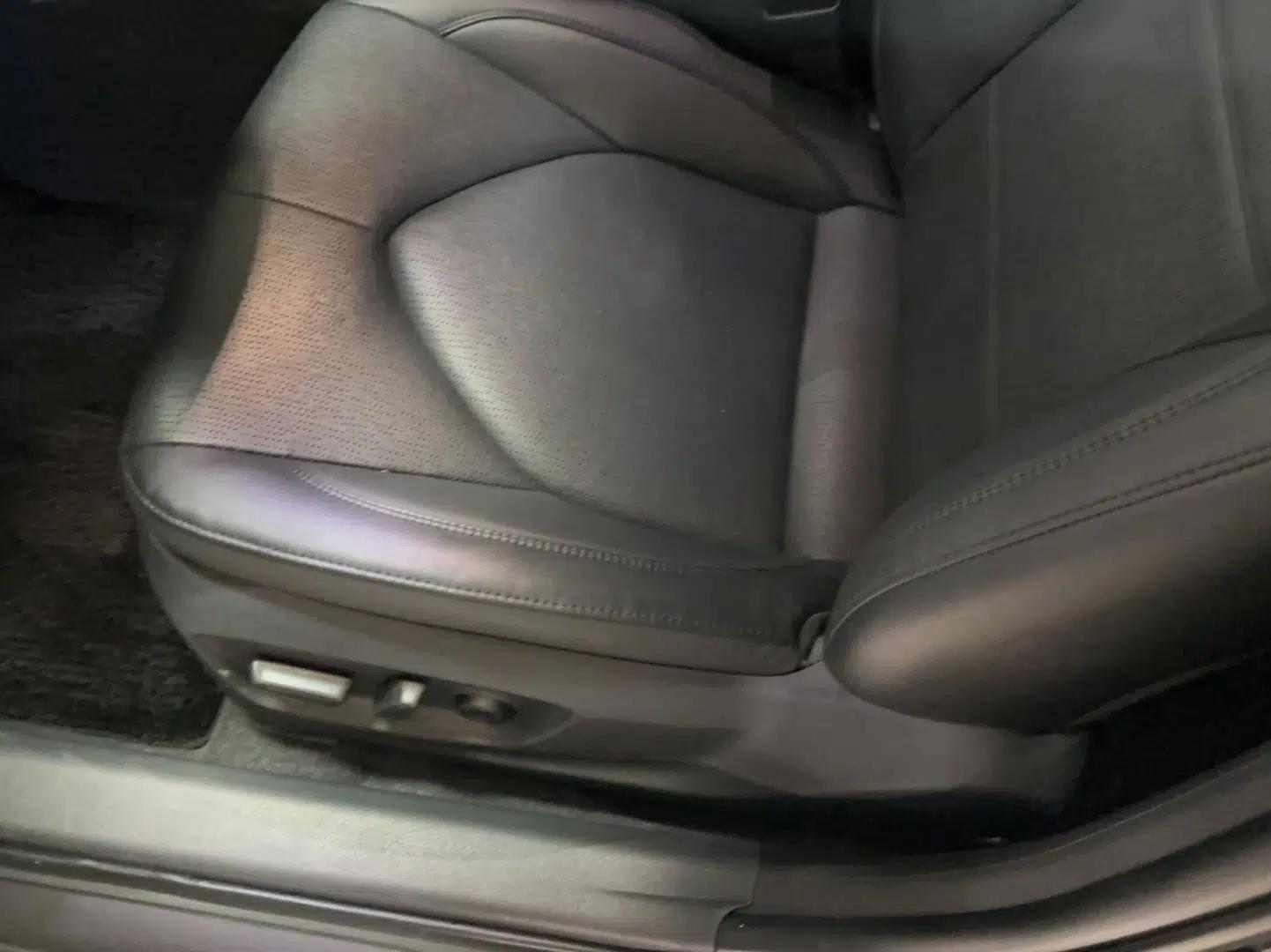 Toyota Avalon 2022 2.0L Luxury Edition — миниатюра 13