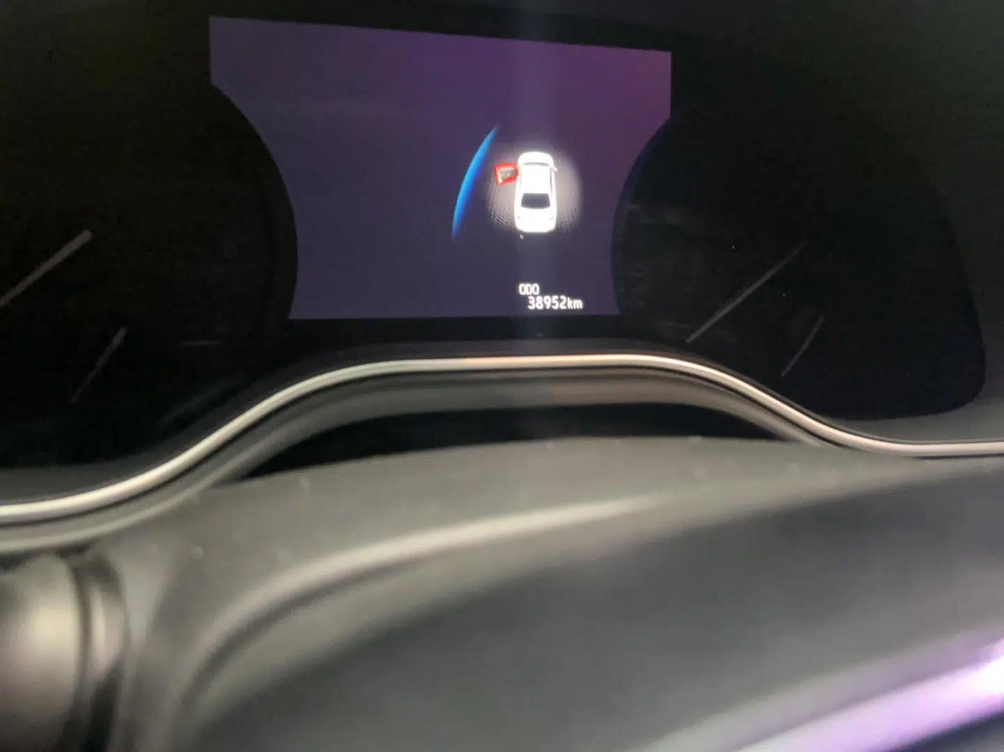 Toyota Avalon 2022 2.0L Luxury Edition — миниатюра 10