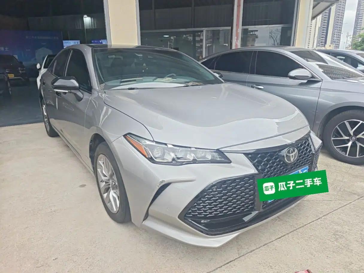 Toyota Avalon 2019 2.0L Luxury Edition China VI Standard — миниатюра 3