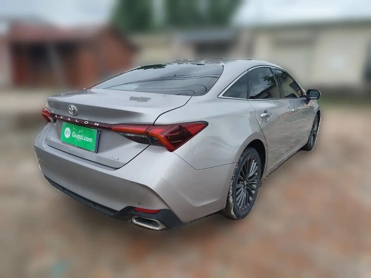 Toyota Avalon 2019 2.0L XLE Premium Edition China VI — миниатюра 6