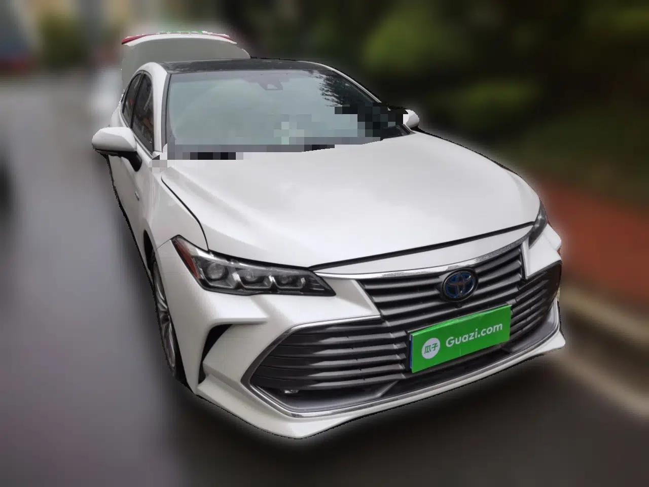 Toyota Avalon 2019 Dual-Engine 2.5L XLE Prestige Version China VI Standard — миниатюра 3