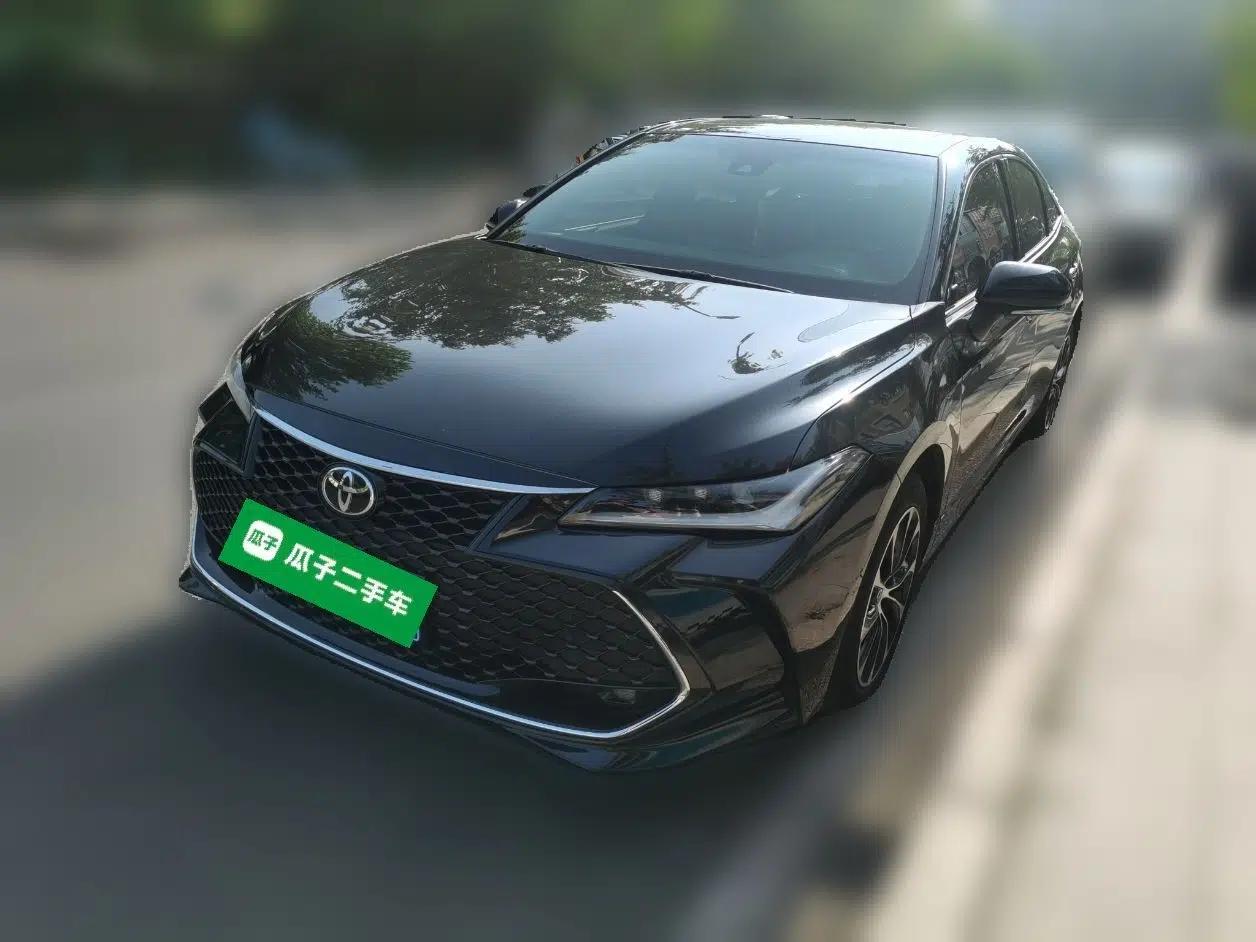 Toyota Avalon 2023 2.5L Luxury Edition — миниатюра 1