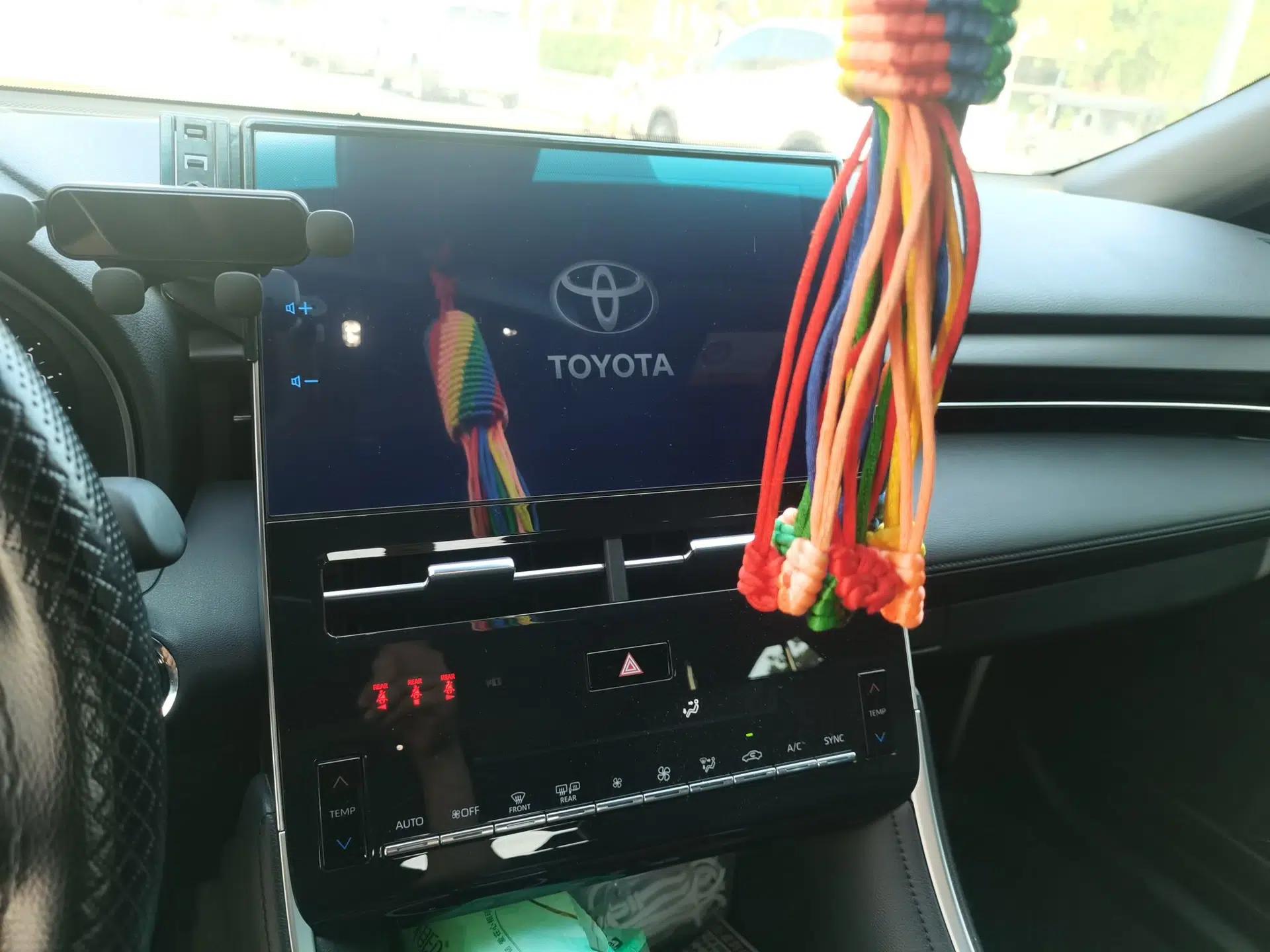 Toyota Avalon 2023 2.5L Luxury Edition — миниатюра 14