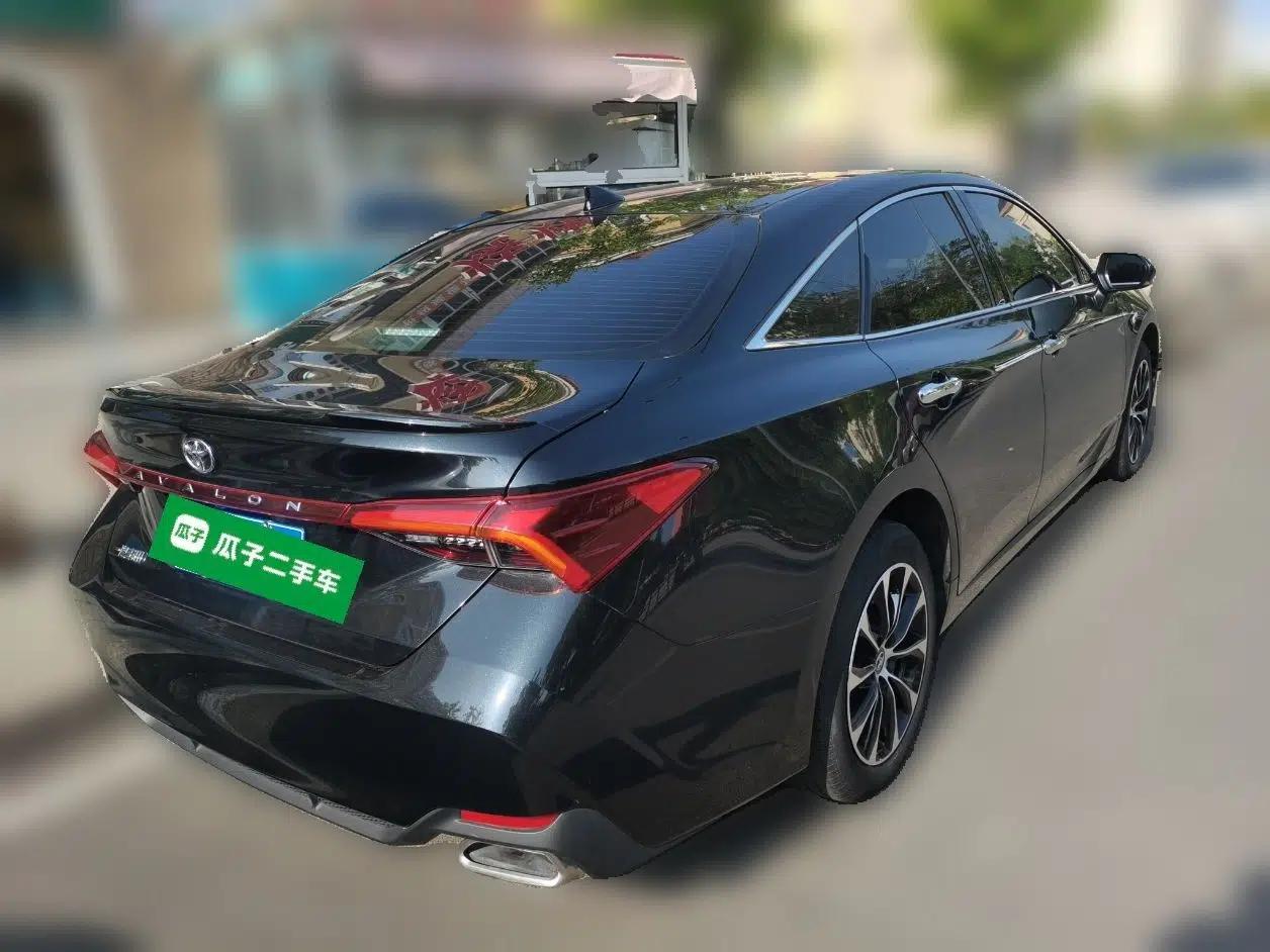 Toyota Avalon 2023 2.5L Luxury Edition — миниатюра 6