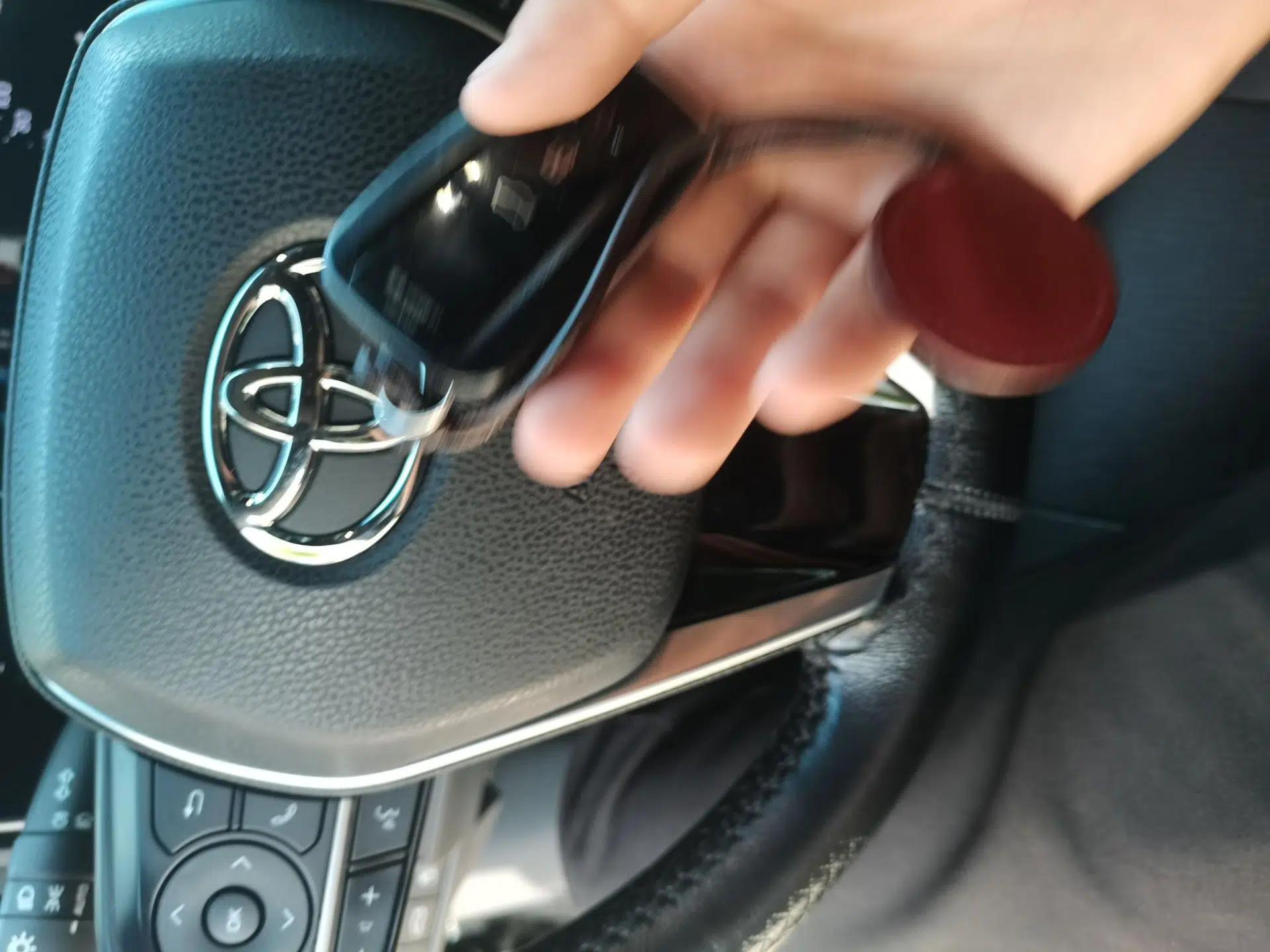 Toyota Avalon 2023 2.5L Luxury Edition — миниатюра 9