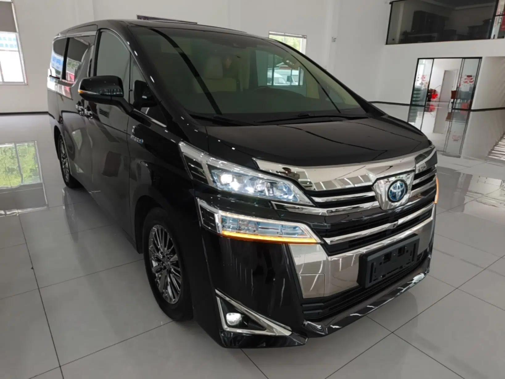 Toyota Vellfire 2019 Dual-Engine 2.5L HV Prestige Edition — миниатюра 6