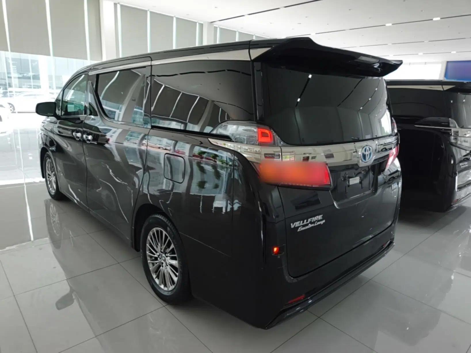 Toyota Vellfire 2019 Dual-Engine 2.5L HV Prestige Edition — миниатюра 7