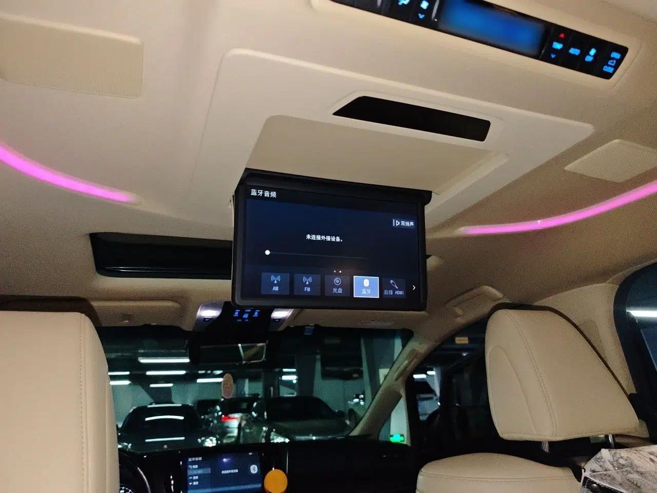 Toyota Vellfire 2023 Crown Dual-Engine 2.5L HV Ultimate Edition — миниатюра 19