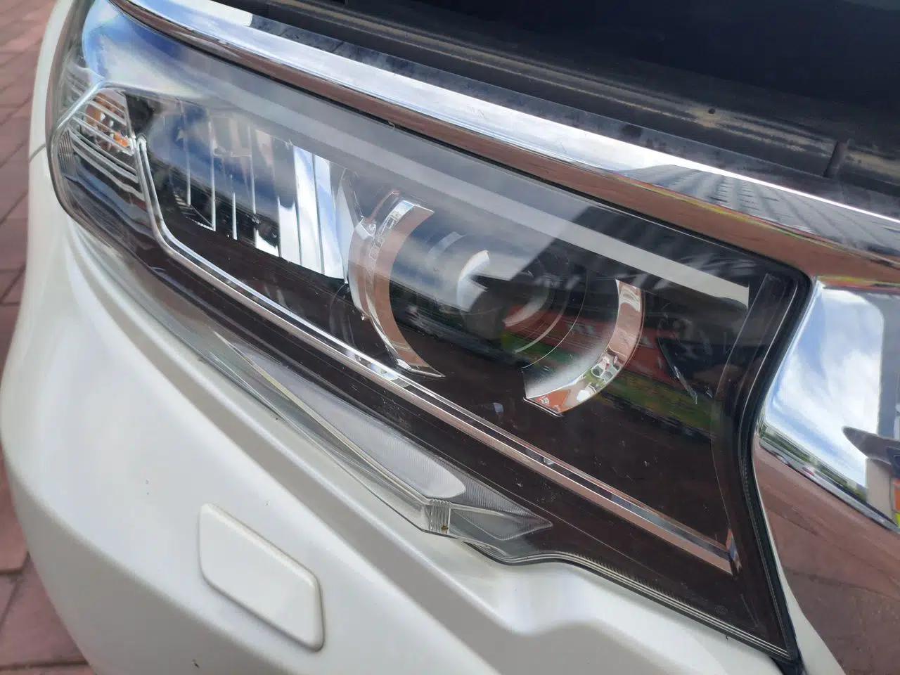 Toyota Prado 2018 3.5L Automatic TX-L with Rear-Mounted Spare Tire — миниатюра 7