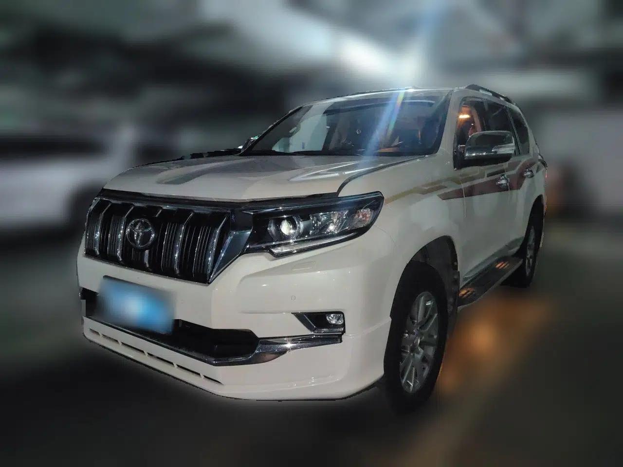 Toyota Prado 2019 3.5L Automatic TX-L Deluxe Edition with Rear-Mounted Spare Tire — миниатюра 1