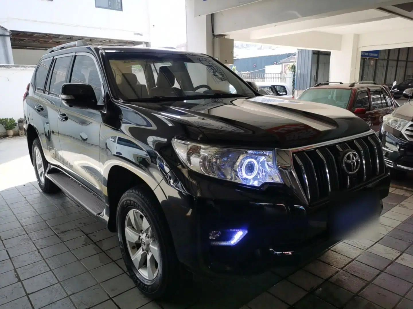 Toyota Prado  — миниатюра 3