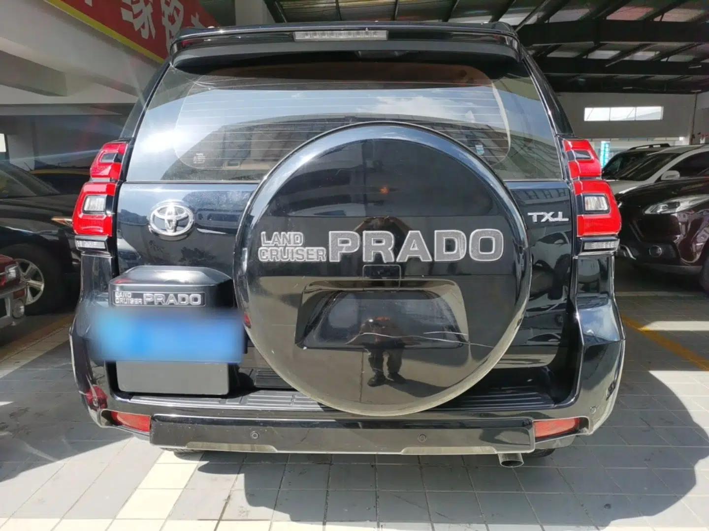 Toyota Prado  — миниатюра 5