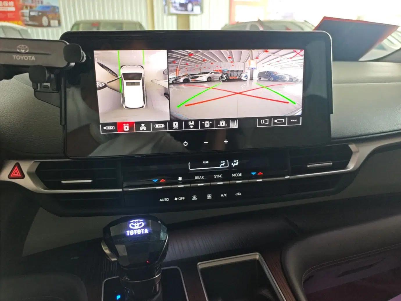 Toyota SIENNA 2024 2.5L Hybrid Comfort Edition — миниатюра 16