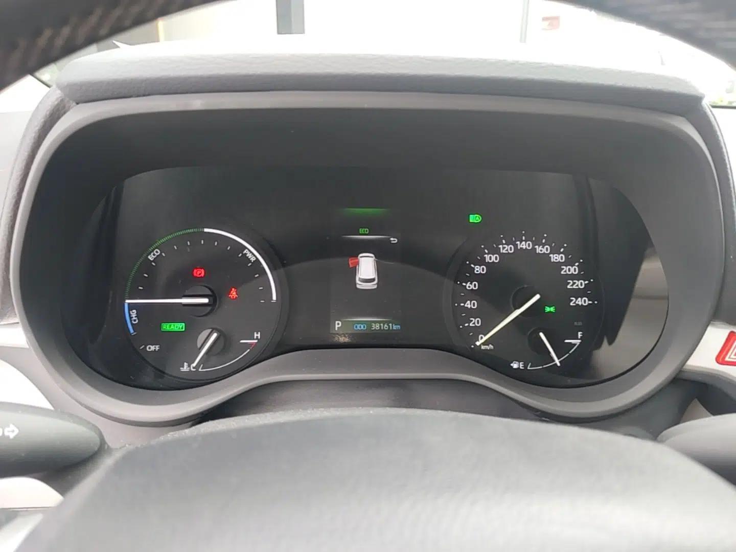 Toyota SIENNA 2024 2.5L Hybrid Comfort Edition — миниатюра 14