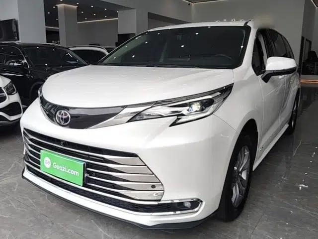 Toyota SIENNA 2024 2.5L Hybrid Comfort Edition