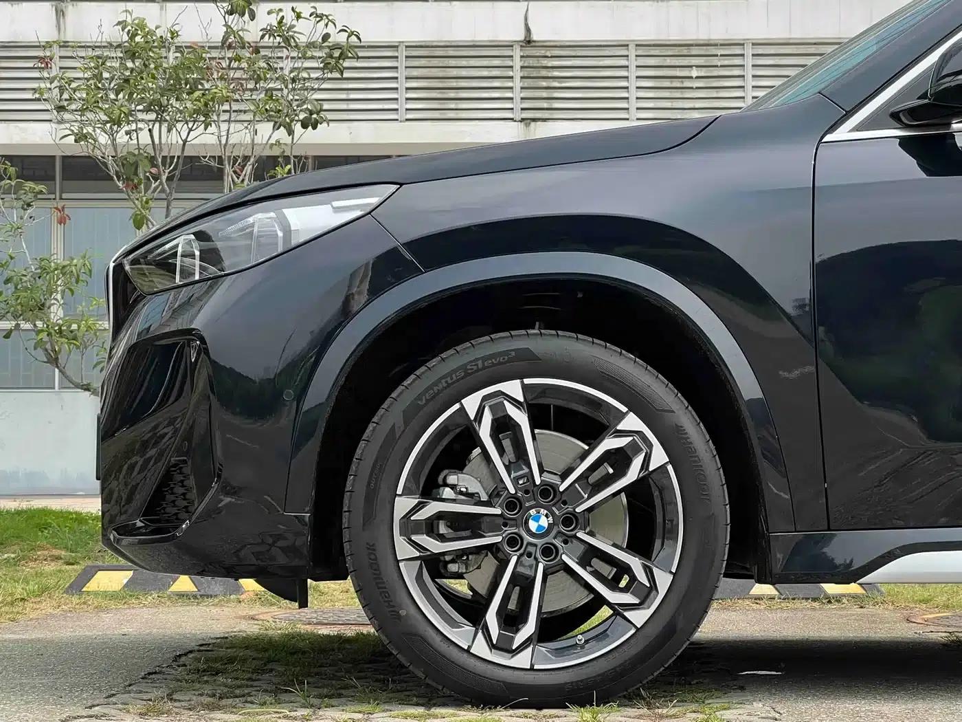 BMW X1 2026 sDrive25Li X Design Package — миниатюра 20
