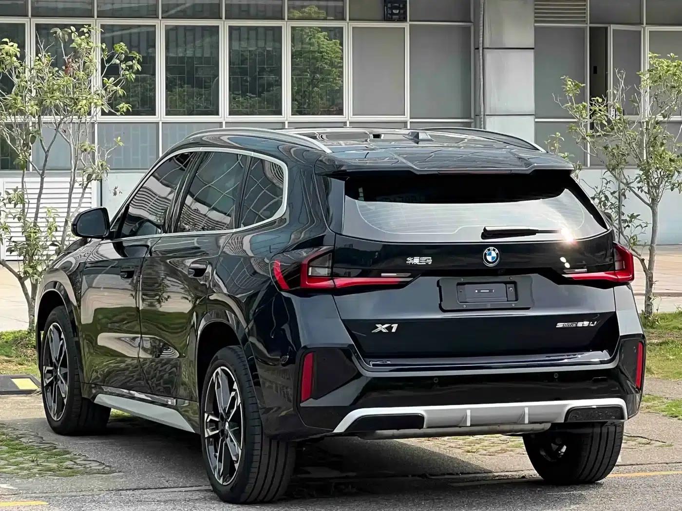 BMW X1 2026 sDrive25Li X Design Package — миниатюра 6