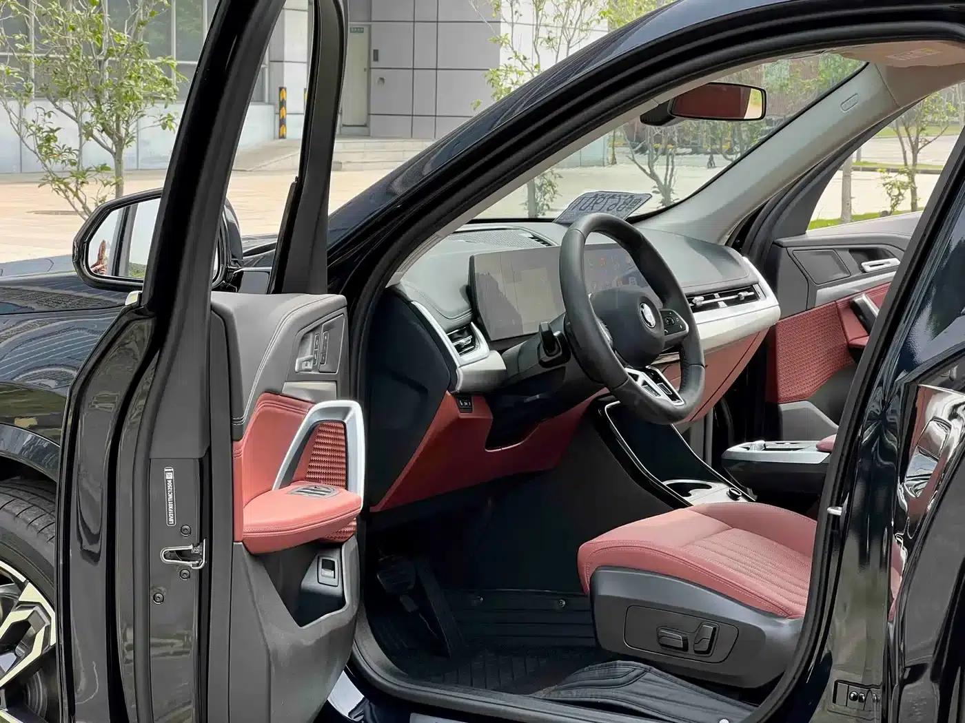 BMW X1 2026 sDrive25Li X Design Package — миниатюра 8