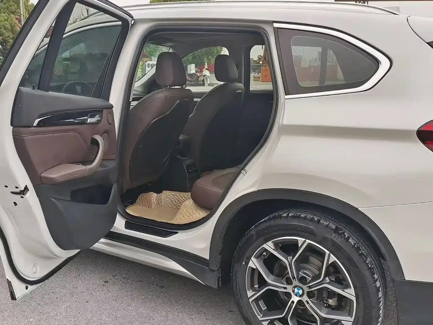 BMW X1 2020 sDrive20Li Premium — миниатюра 6