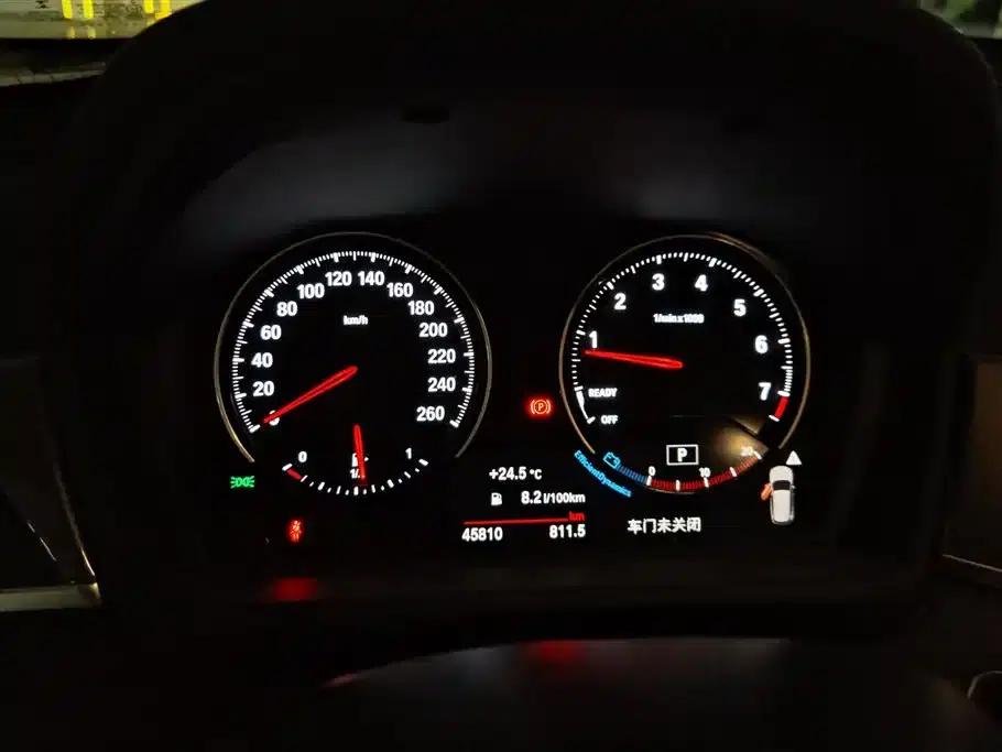 BMW X1 2019 xDrive20Li Premium — миниатюра 14