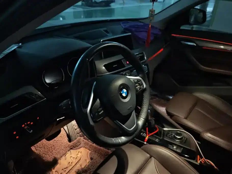 BMW X1 2019 xDrive20Li Premium — миниатюра 15