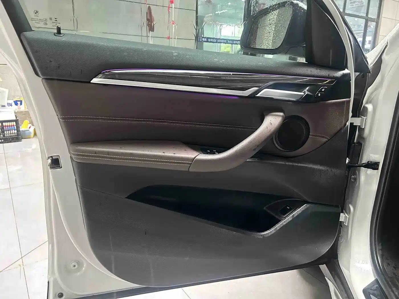 BMW X1 2020 xDrive25Li Premium — миниатюра 9