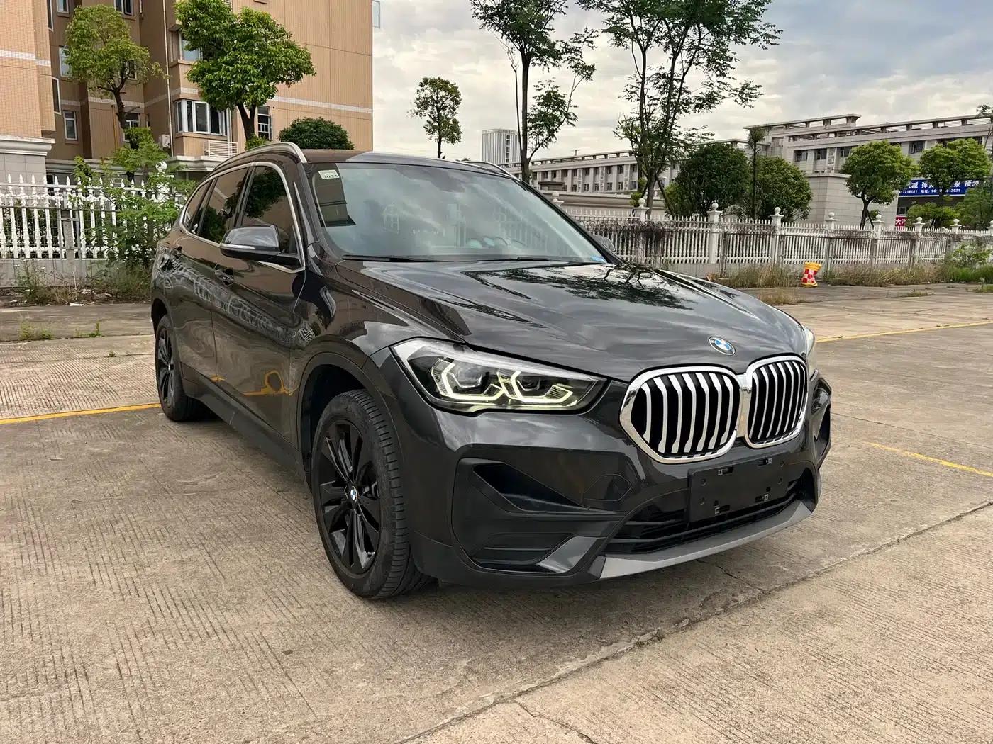 BMW X1 2021 sDrive20Li Fashion Edition — миниатюра 3