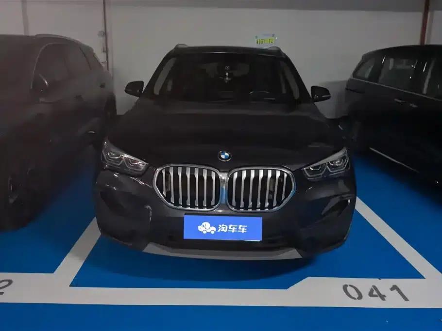 BMW X1 2021 sDrive25Li Leading Edition — миниатюра 2