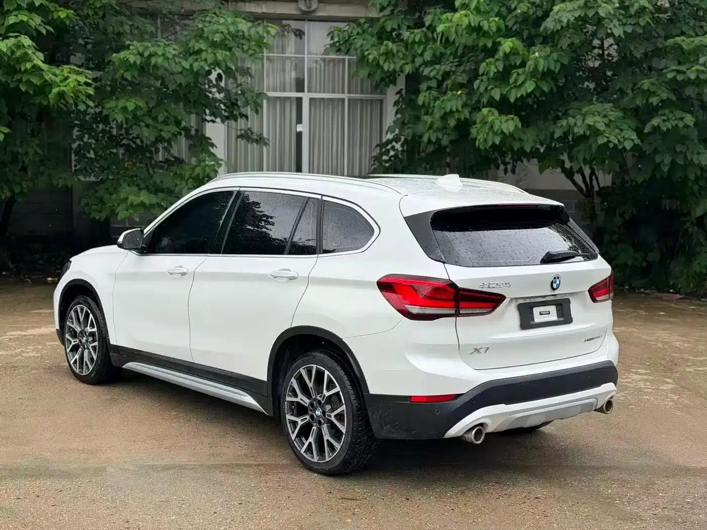 BMW X1 2020 xDrive25Li Premium — миниатюра 4