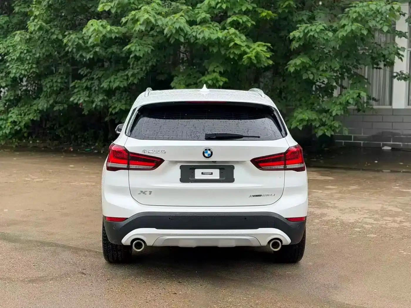 BMW X1 2020 xDrive25Li Premium — миниатюра 5