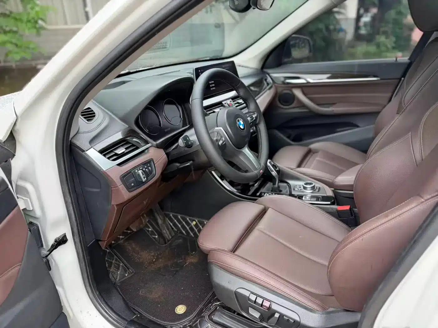 BMW X1 2020 xDrive25Li Premium — миниатюра 7