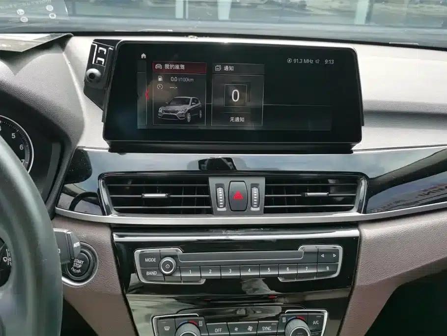 BMW X1 2021 Facelift sDrive25Li Leading Edition — миниатюра 13