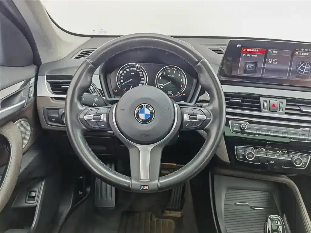 BMW X1 2021 Facelift sDrive25Li Leading Edition — миниатюра 11