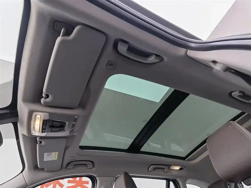 BMW X1 2021 Facelift sDrive25Li Leading Edition — миниатюра 14