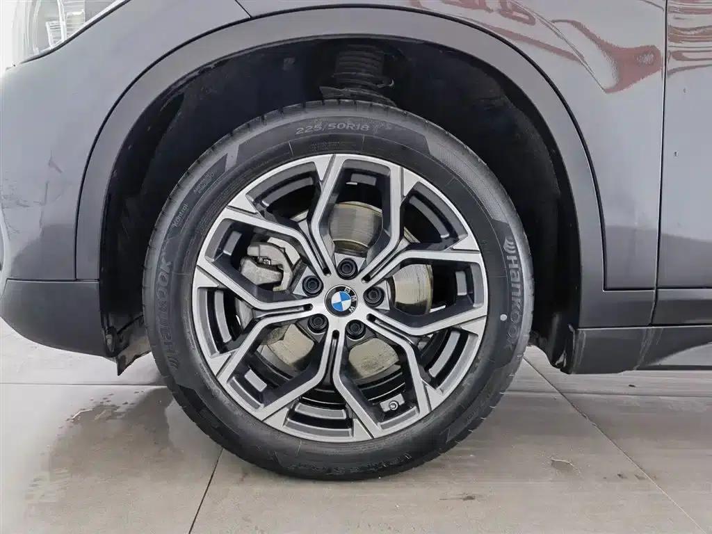 BMW X1 2021 Facelift sDrive25Li Leading Edition — миниатюра 17