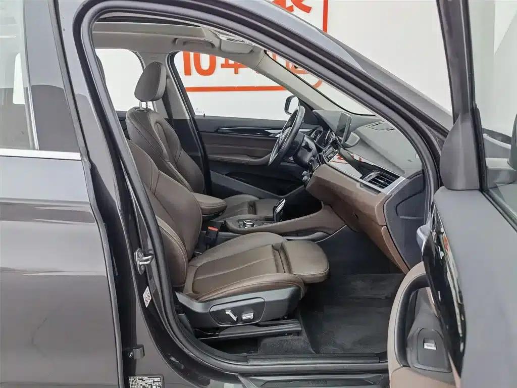 BMW X1 2021 Facelift sDrive25Li Leading Edition — миниатюра 23