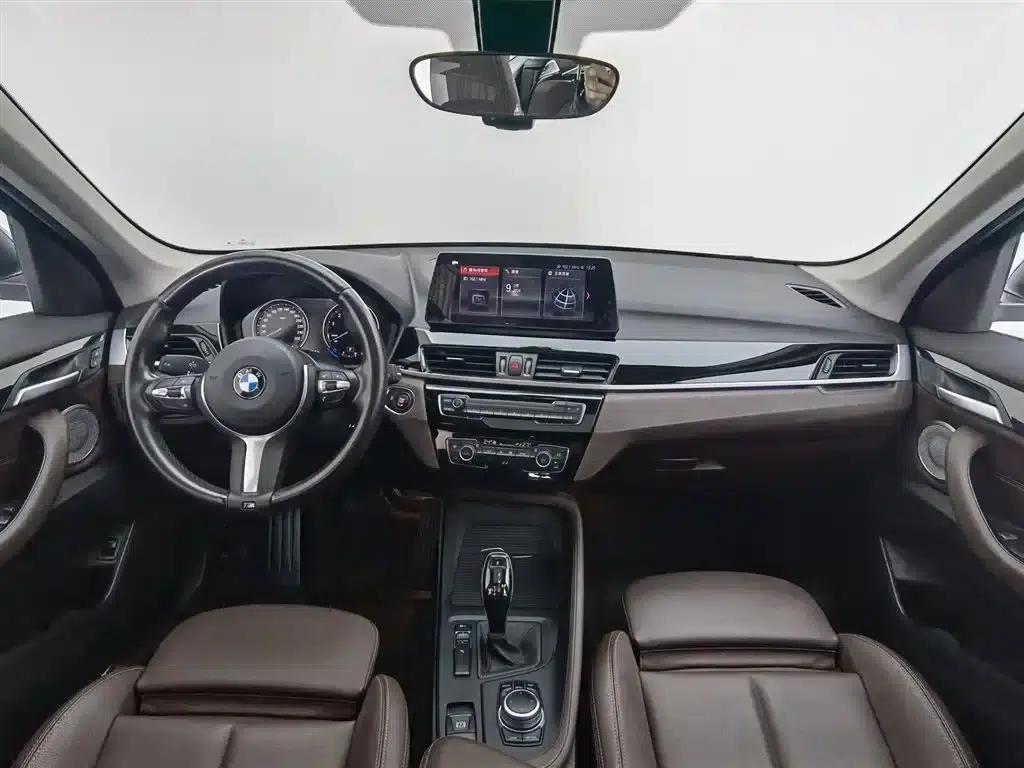 BMW X1 2021 Facelift sDrive25Li Leading Edition — миниатюра 5
