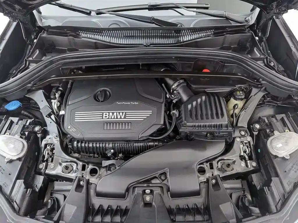 BMW X1 2021 Facelift sDrive25Li Leading Edition — миниатюра 6