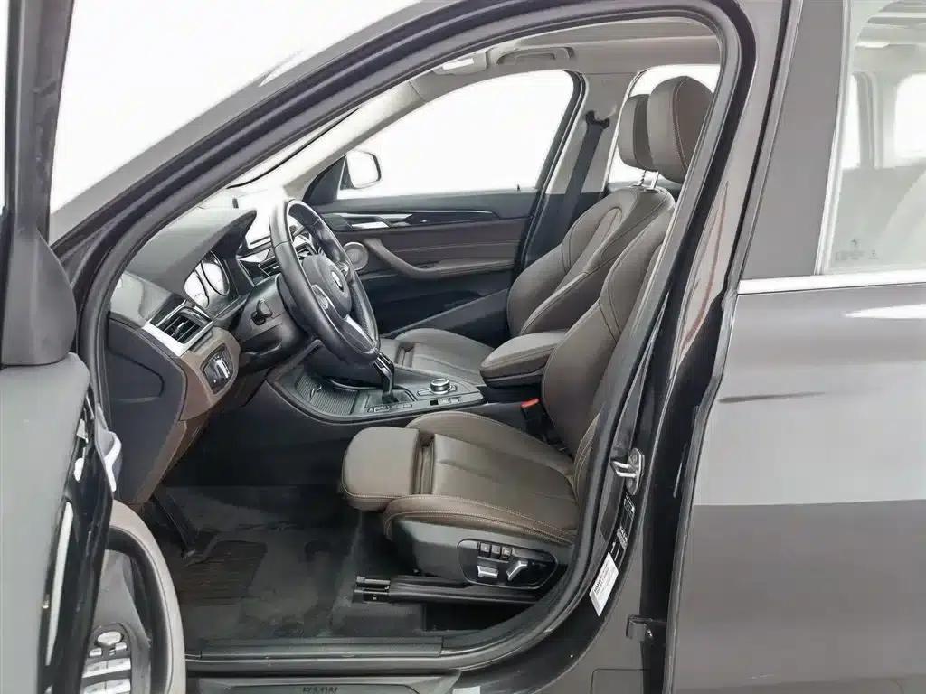 BMW X1 2021 Facelift sDrive25Li Leading Edition — миниатюра 10