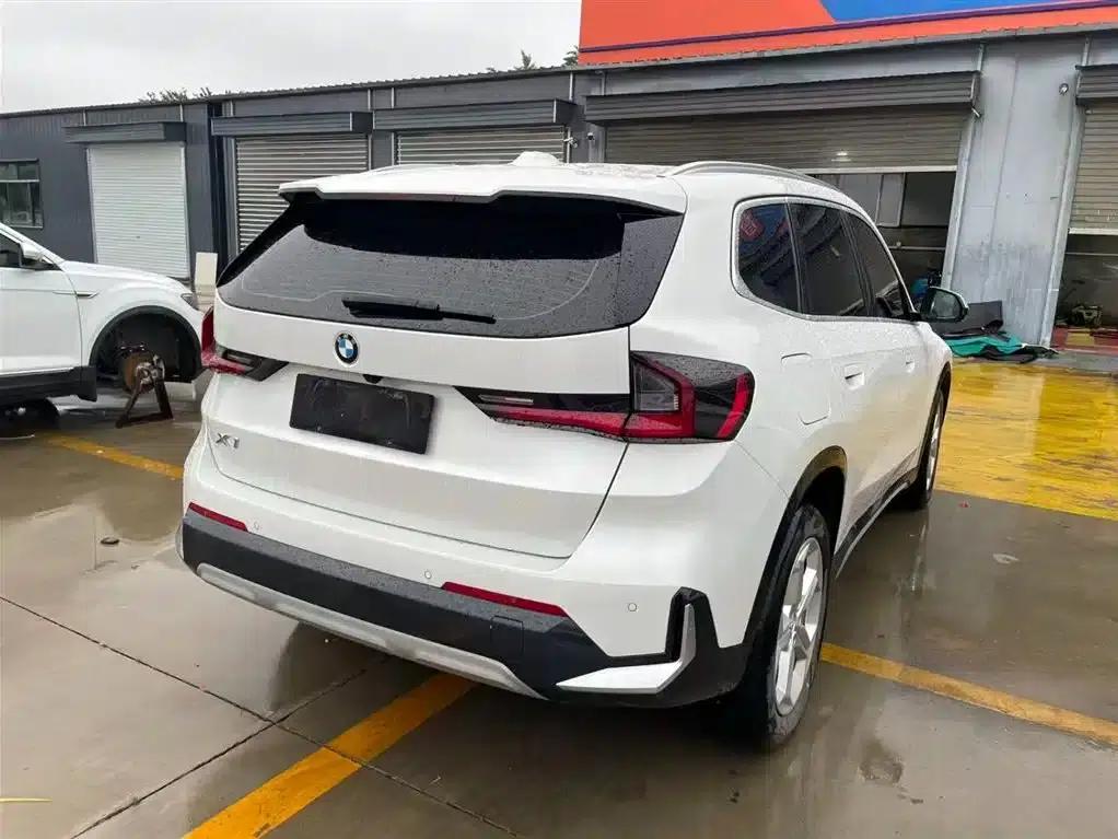 2023 BMW X1 sDrive20Li X Design Package — миниатюра 11