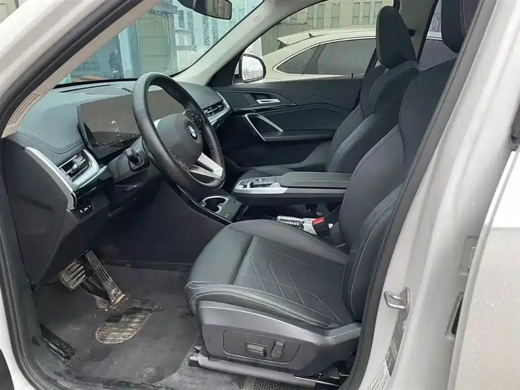 2023 BMW X1 sDrive20Li X Design Package — миниатюра 5